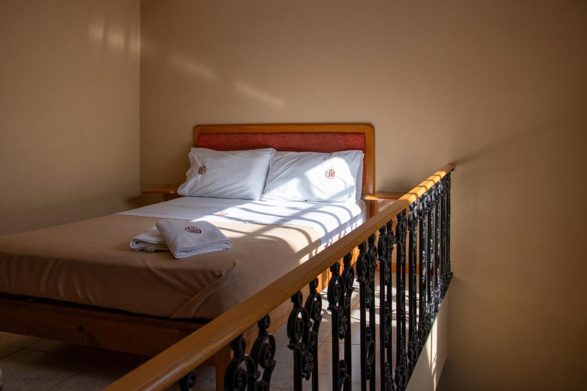 Suites Sevilla Пуебла Екстериор снимка