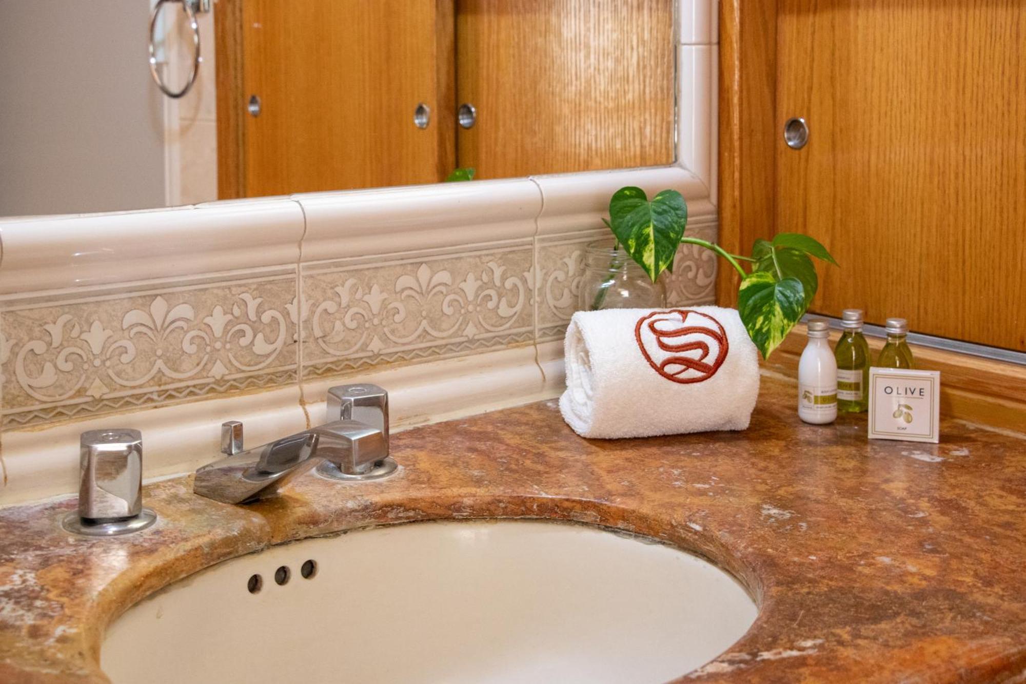 Suites Sevilla Пуебла Екстериор снимка