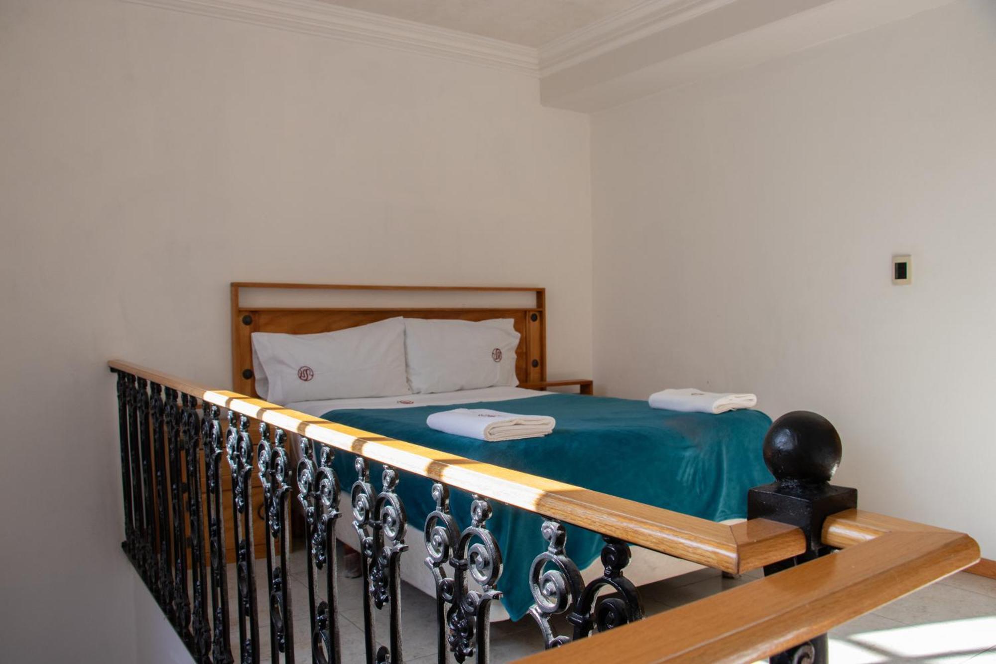 Suites Sevilla Пуебла Екстериор снимка