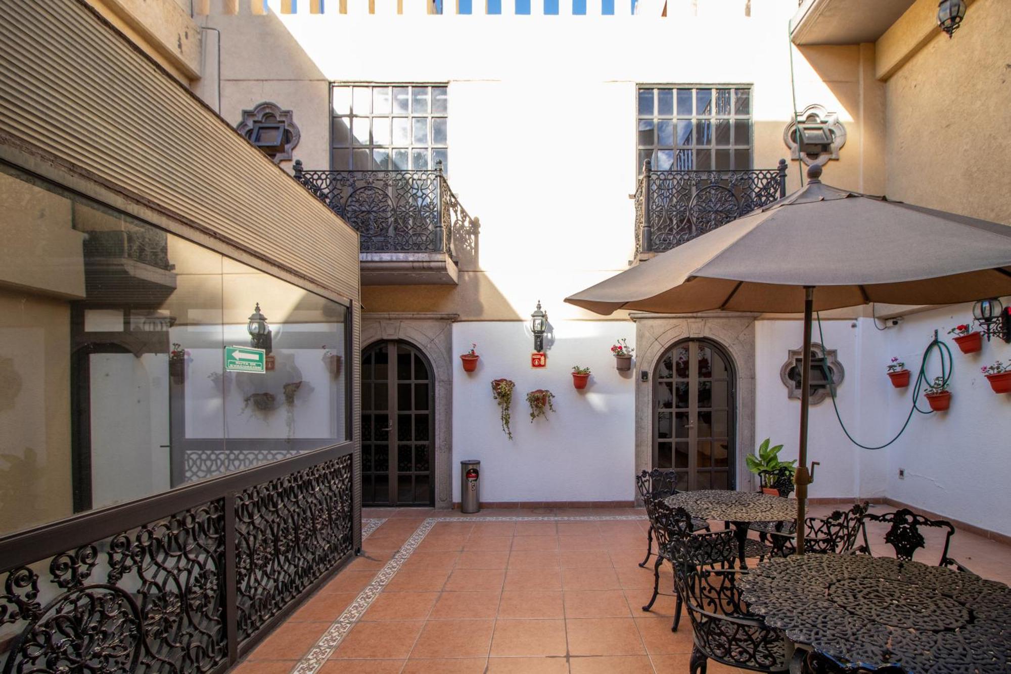 Suites Sevilla Пуебла Екстериор снимка