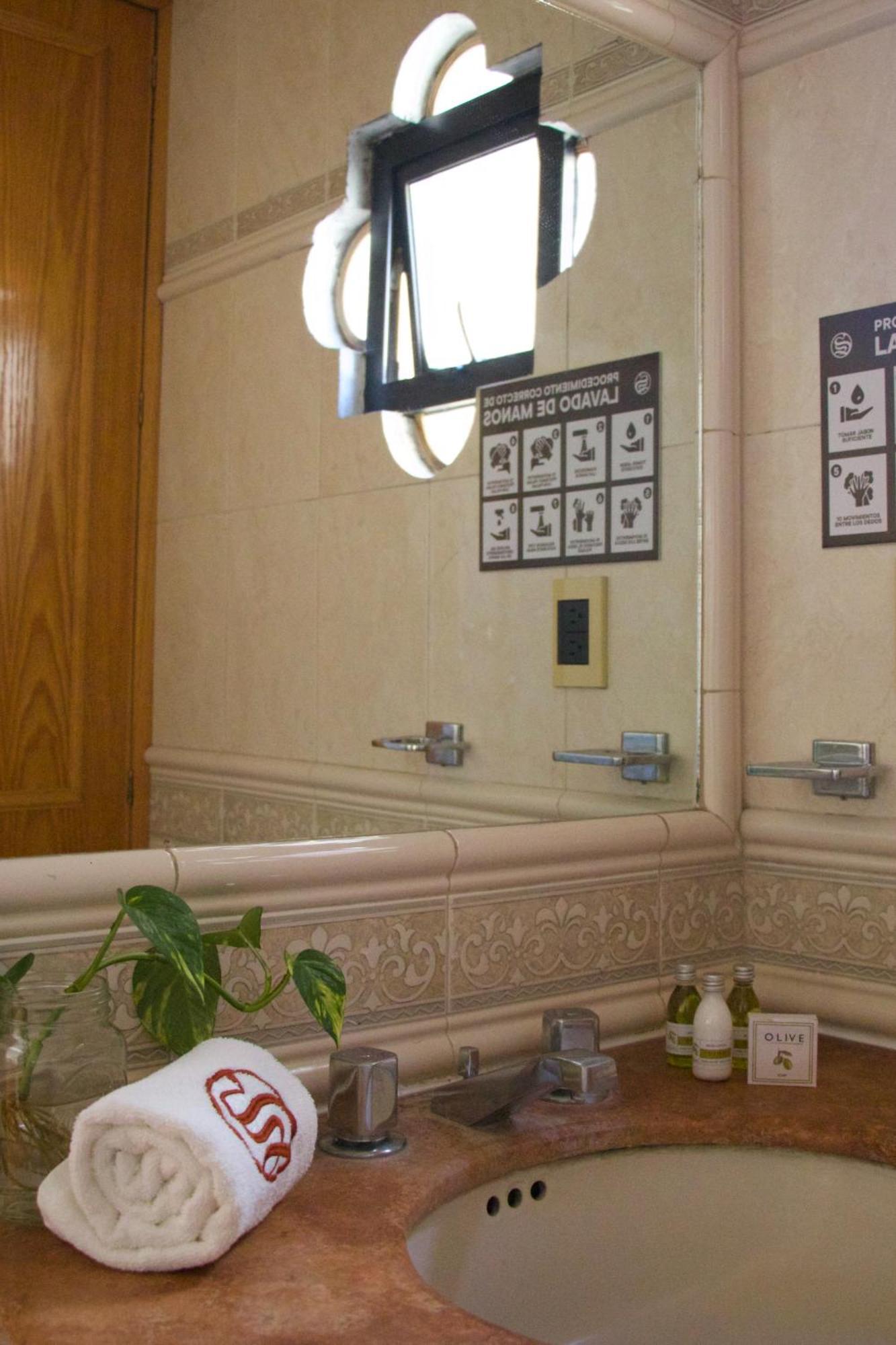 Suites Sevilla Пуебла Екстериор снимка