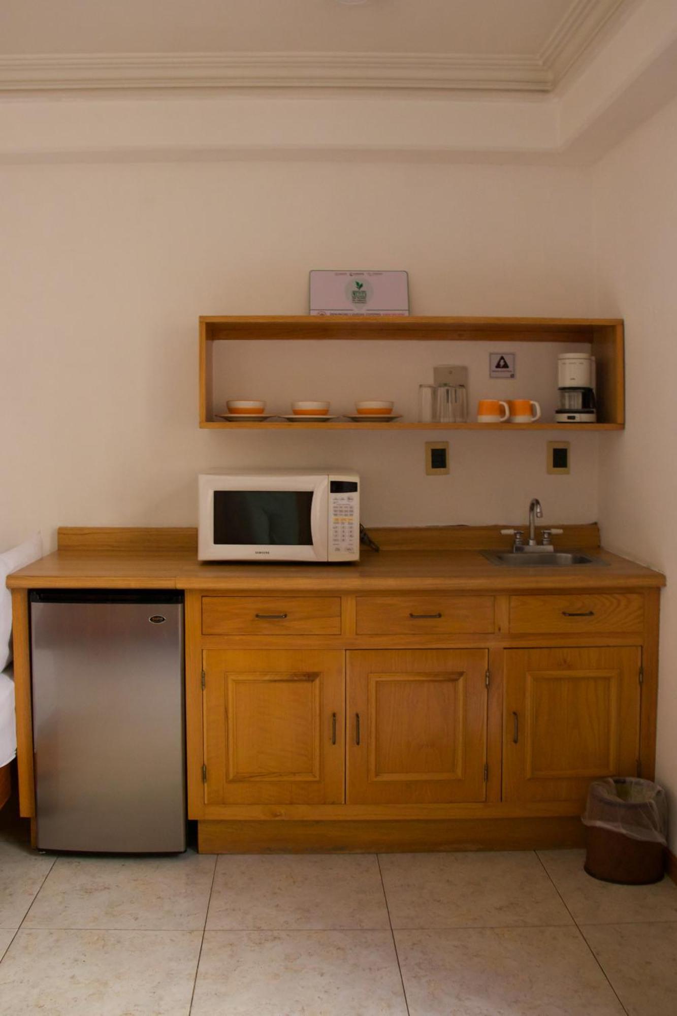 Suites Sevilla Пуебла Екстериор снимка
